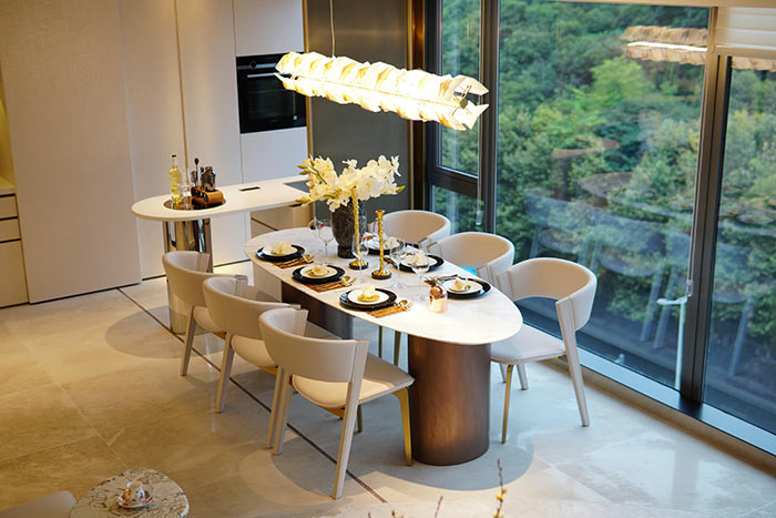 Dinning Table